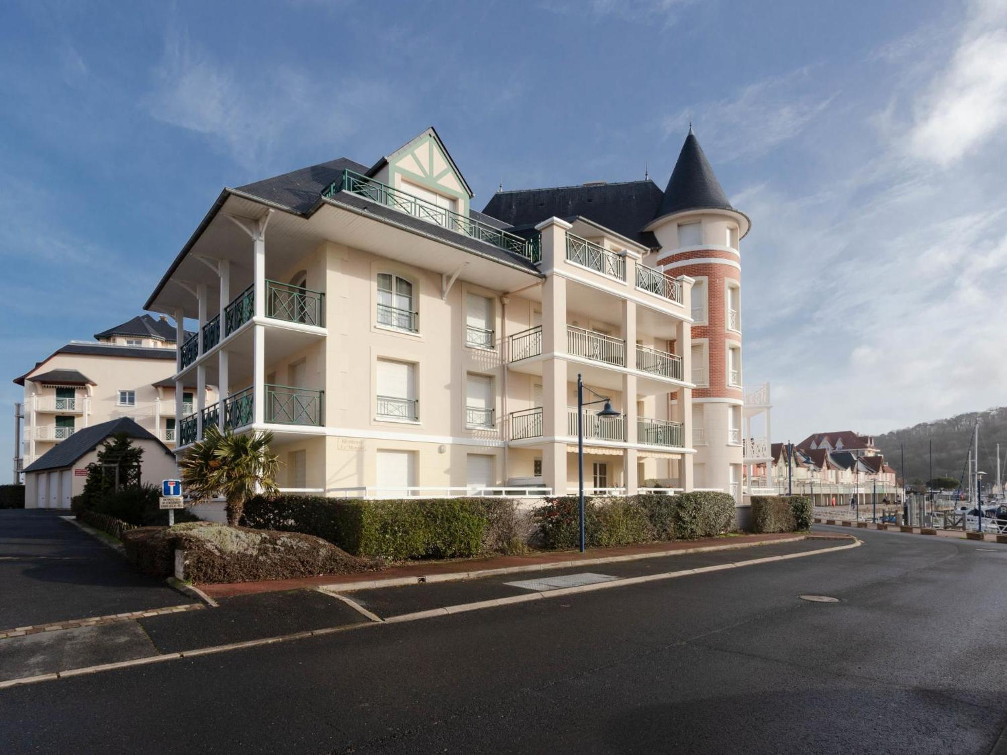 Apartment Le Manoir By Interhome Cabourg Exterior foto